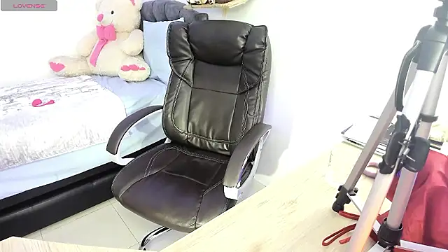 chanell  toledo online show from February 7, 1:20 am