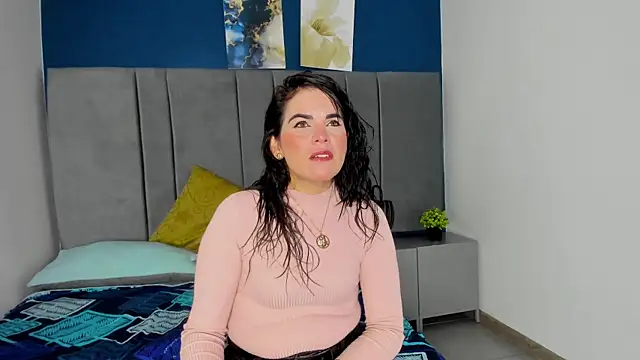 laura hotties online show from September 30, 12:54 pm