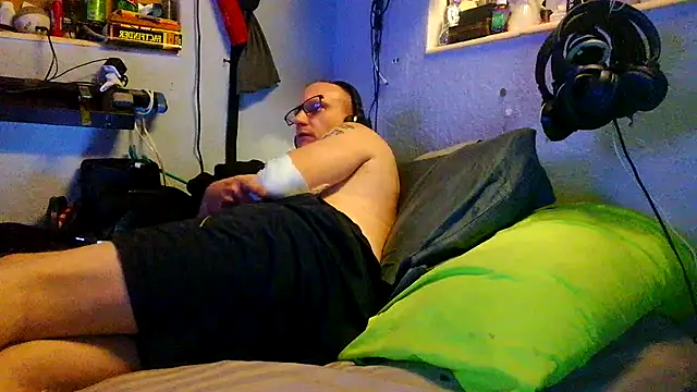 PornStro921 online show from March 23, 4:49 am