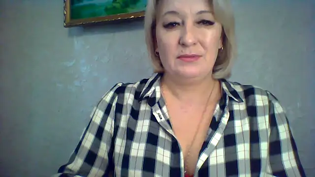 ArielXLoveresss online show from November 24, 8:58 am