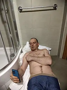 Snapshot of great_feeling chatting on February 19, 11:23 pm great feeling online show from February 19, 11:23 pm