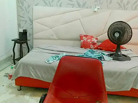 SexyPamela69 online show from July 16, 6:14 pm