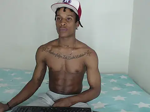 thomas love11 online show from March 7, 5:40 am