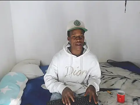 thomas love11 online show from April 23, 1:51 am