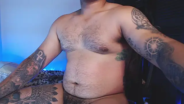 maxflurry  online show from February 18, 1:56 am