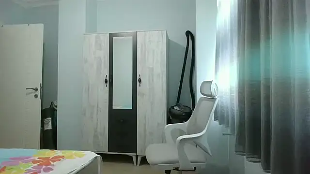 Snapshot of Rosa_Angie chatting on September 11, 3:12 pm Rosa Angie online show from September 11, 3:12 pm