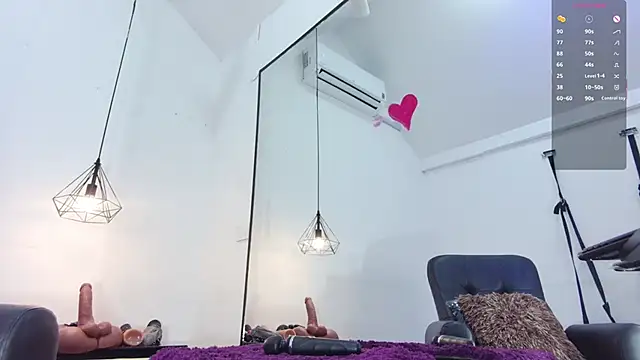 SofiiaMartinez  online show from February 23, 6:38 pm