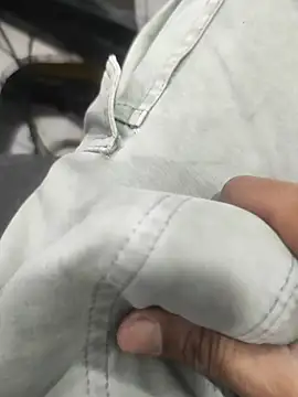 Snapshot of bbclip chatting on March 3, 9:04 am bbclip online show from March 3, 9:04 am