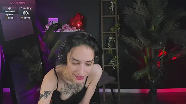 Snapshot of lisbatsyy chatting on February 27, 8:53 pm lisbatsyy online show from February 27, 8:53 pm