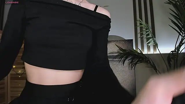 Snapshot of lisbatsyy chatting on March 12, 4:46 pm lisbatsyy online show from March 12, 4:46 pm