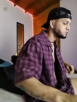 morenosiam online show from November 28, 3:42 am