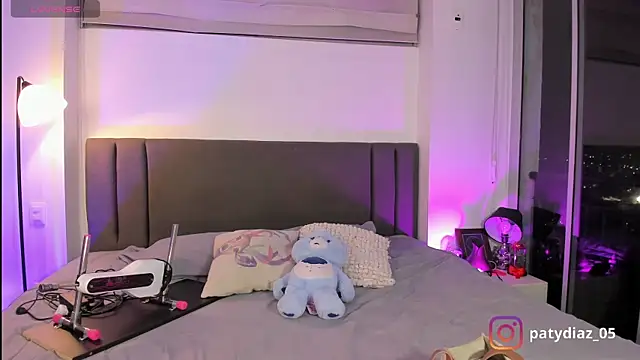 MiiaParker6972 online show from October 5, 12:09 am