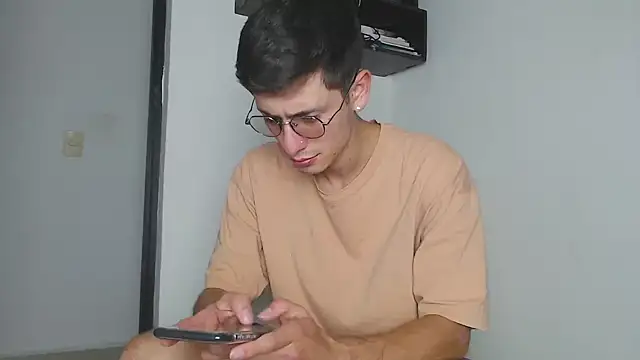 Andy collins   online show from January 6, 10:12 pm