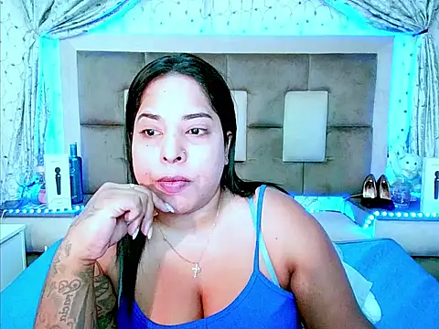 Snapshot of indiantopaz694u chatting on October 8, 5:38 am indiantopaz694u online show from October 8, 5:38 am