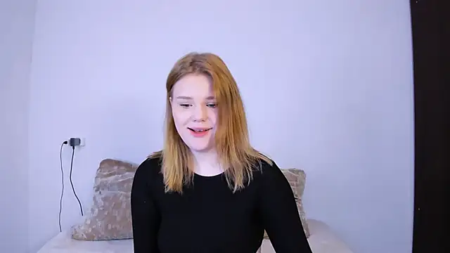 LaseyMoon online show from October 23, 10:41 pm