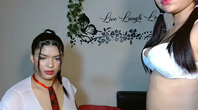 Snapshot of Adele_Adkins19 chatting on March 15, 2:45 pm Adele Adkins19 online show from March 15, 2:45 pm