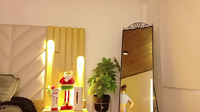 Snapshot of Anaise_latif chatting on November 28, 11:57 am Anaise latif online show from November 28, 11:57 am