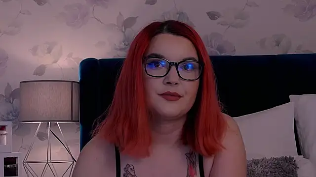 KailyKay online show from October 29, 7:26 pm