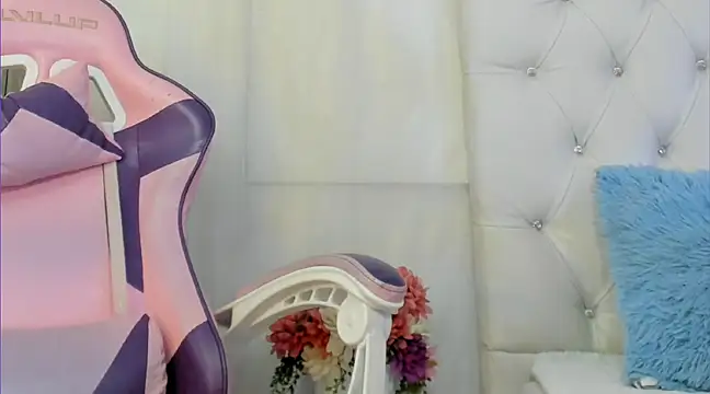 kamii arias online show from March 12, 12:04 pm