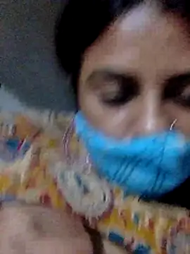 Snapshot of Disha2870 chatting on July 4, 2:51 am Disha2870 online show from July 4, 2:51 am