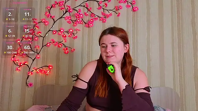 Eva Starlight online show from March 4, 10:10 am