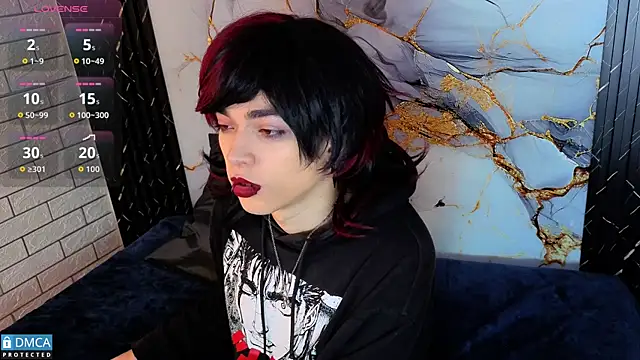 MaeveKuro online show from December 4, 3:05 am