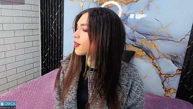 MaeveKuro online show from January 14, 3:23 am