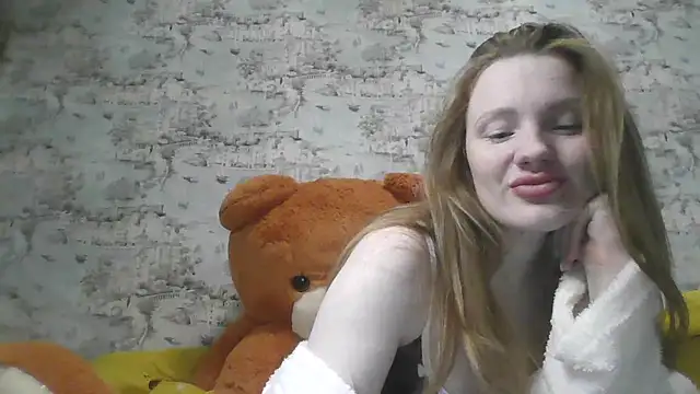 Snapshot of Eveline_May chatting on February 28, 3:04 pm Eveline May online show from February 28, 3:04 pm