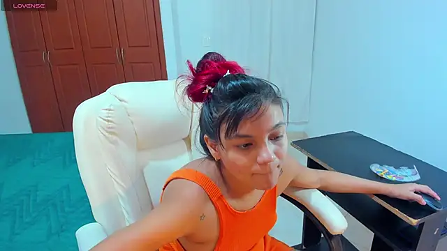 gime lara online show from September 15, 6:30 pm