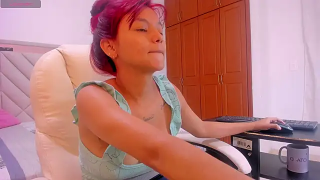 gime lara online show from November 6, 11:55 am