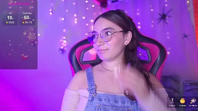 Snapshot of issa_monterrey chatting on October 27, 9:08 pm issa monterrey online show from October 27, 9:08 pm