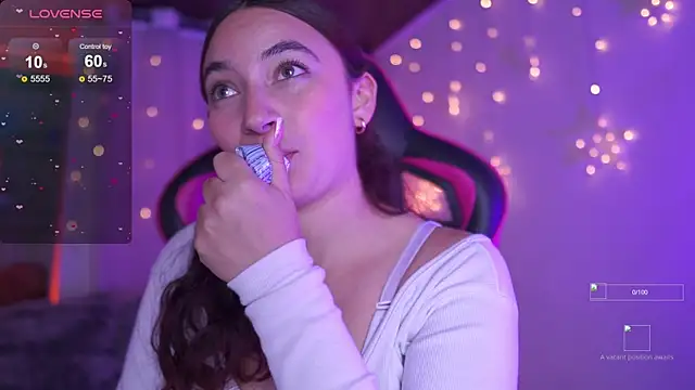 Snapshot of issa_monterrey chatting on November 5, 11:16 pm issa monterrey online show from November 5, 11:16 pm