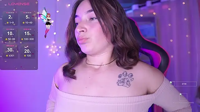 Snapshot of issa_monterrey chatting on November 12, 7:24 pm issa monterrey online show from November 12, 7:24 pm