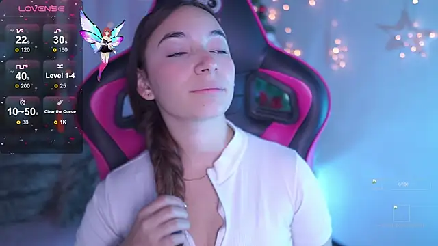 Snapshot of issa_monterrey chatting on November 20, 10:31 pm issa monterrey online show from November 20, 10:31 pm