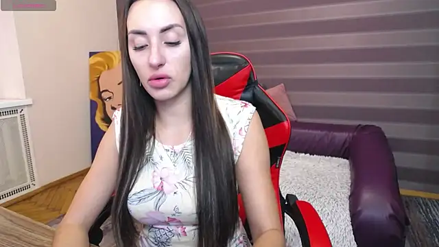 JenniferStone online show from October 1, 7:25 am