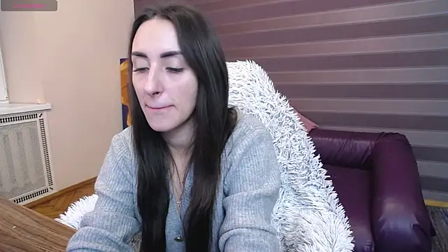 JenniferStone online show from December 1, 7:57 am