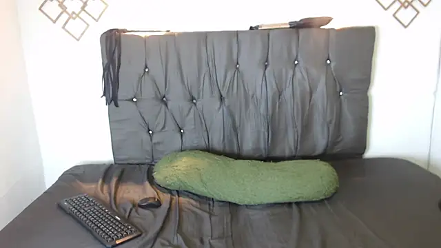 Zoe TransGirl online show from March 14, 8:10 am