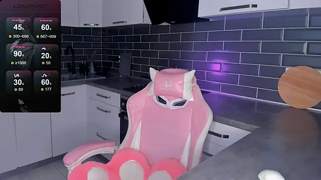 ShaiyaMinn3 online show from April 11, 5:17 pm