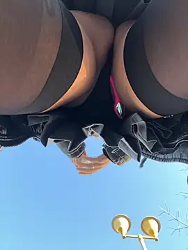 Snapshot of NataKitten chatting on November 15, 12:23 pm NataKitten online show from November 15, 12:23 pm