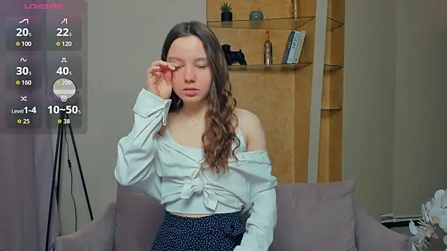 EdinaCordner online show from November 21, 10:14 am