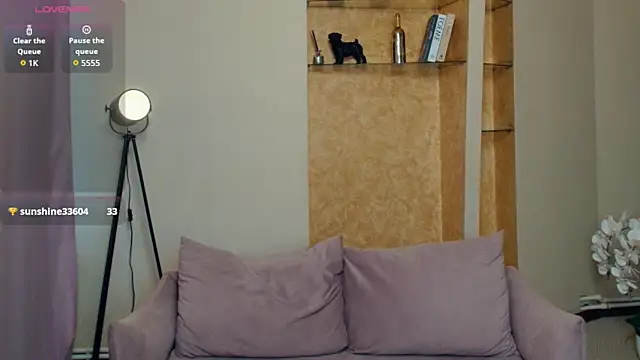 EdinaCordner online show from December 15, 10:08 am