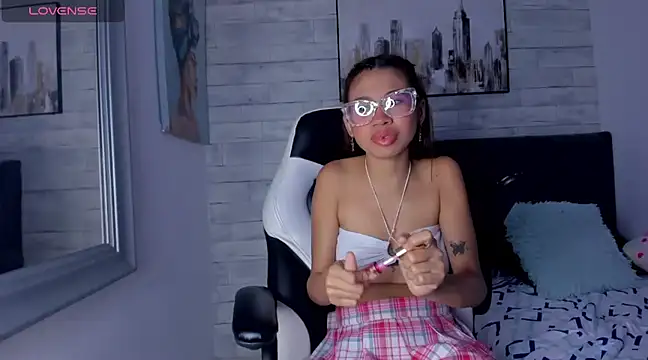 Snapshot of Aida_princess chatting on February 28, 5:26 am Aida princess online show from February 28, 5:26 am