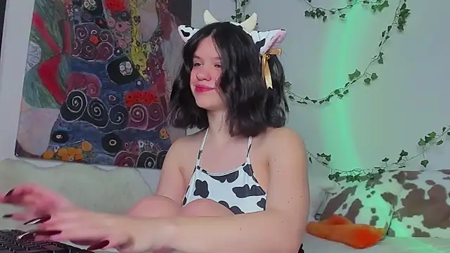 Snapshot of princes_devil chatting on March 9, 9:57 pm princes devil online show from March 9, 9:57 pm