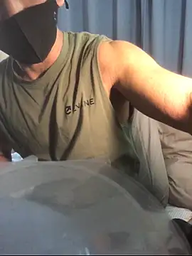 Snapshot of pandesal_aki chatting on November 13, 3:55 pm pandesal aki online show from November 13, 3:55 pm