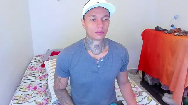 damian c12 online show from March 8, 3:13 pm