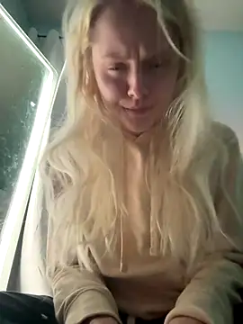 sluttypumpkin online show from September 19, 3:08 am