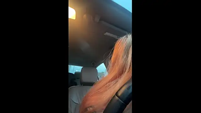 sluttypumpkin online show from August 1, 12:54 am