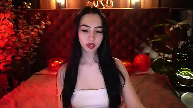 WildKittenX  online show from February 15, 6:43 am