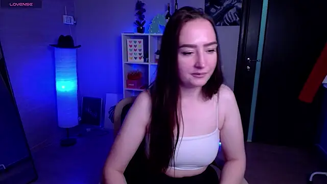 Snapshot of LinaFlawless chatting on March 4, 2:06 am LinaFlawless online show from March 4, 2:06 am