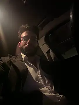 YJeromZCoxk online show from March 12, 12:10 am